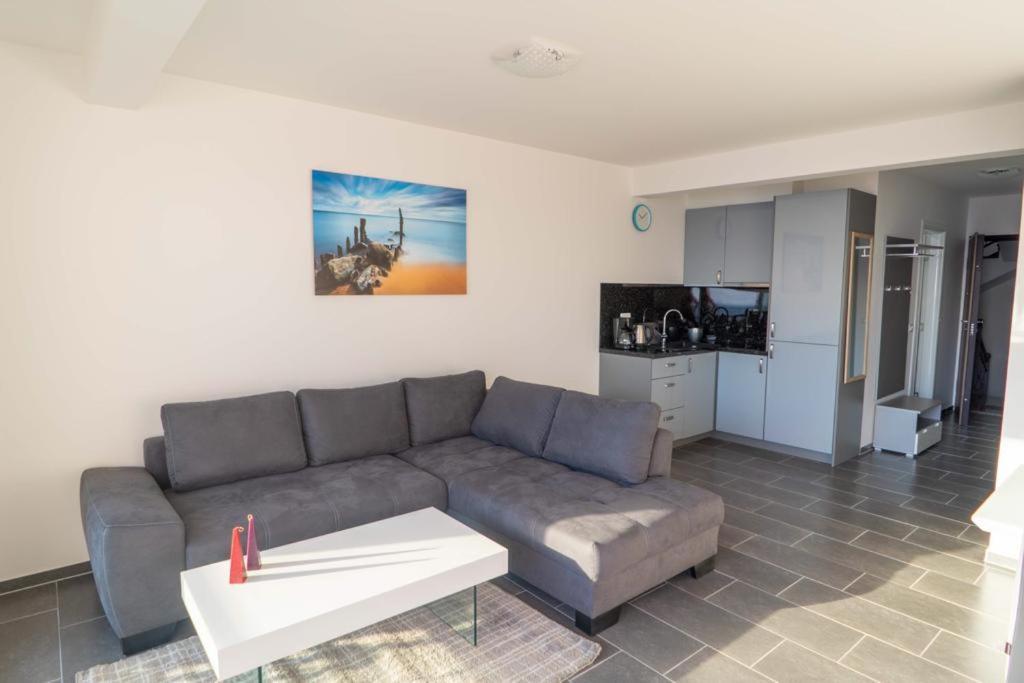 Villa Cologne Baška Voda Zewnętrze zdjęcie