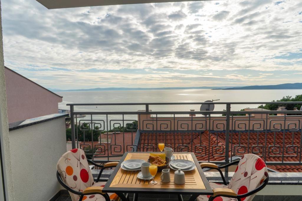 Villa Cologne Baška Voda Zewnętrze zdjęcie